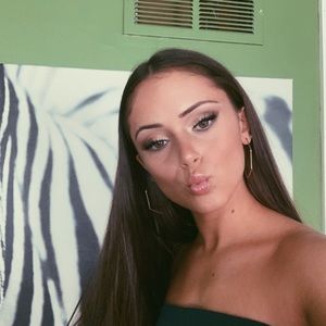 Meet your Posher, Madsy